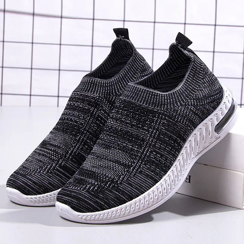 Fashionable Breathable Women's Beijing Cloth Shoes